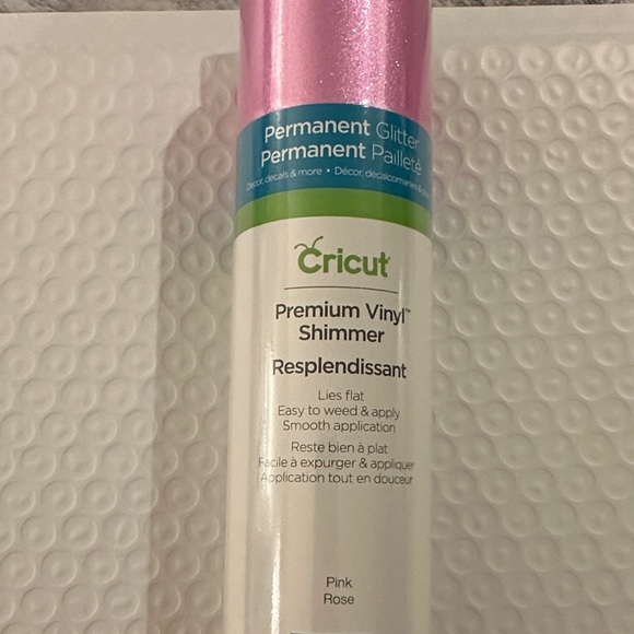 Cricut Vinyl Set - Brand New - Picture 3 of 4